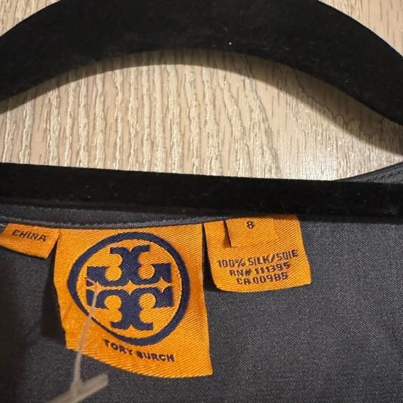 Tory Burch Gray Black Silk  Sleeveless Top - Picture 4 of 6